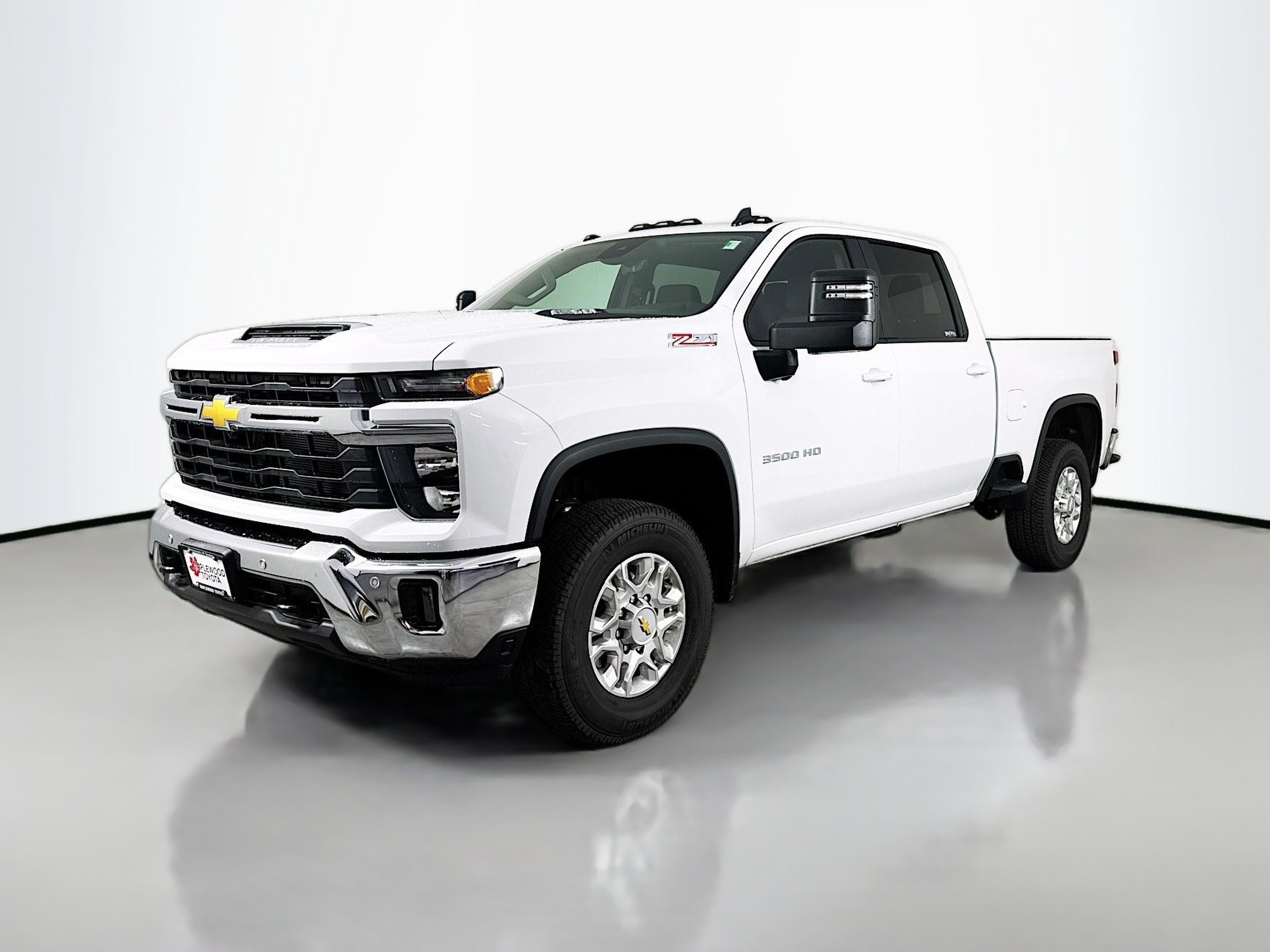 Used 2026 Chevrolet Silverado 3500 LT w/ All Star Edition AWD/4WD image 3