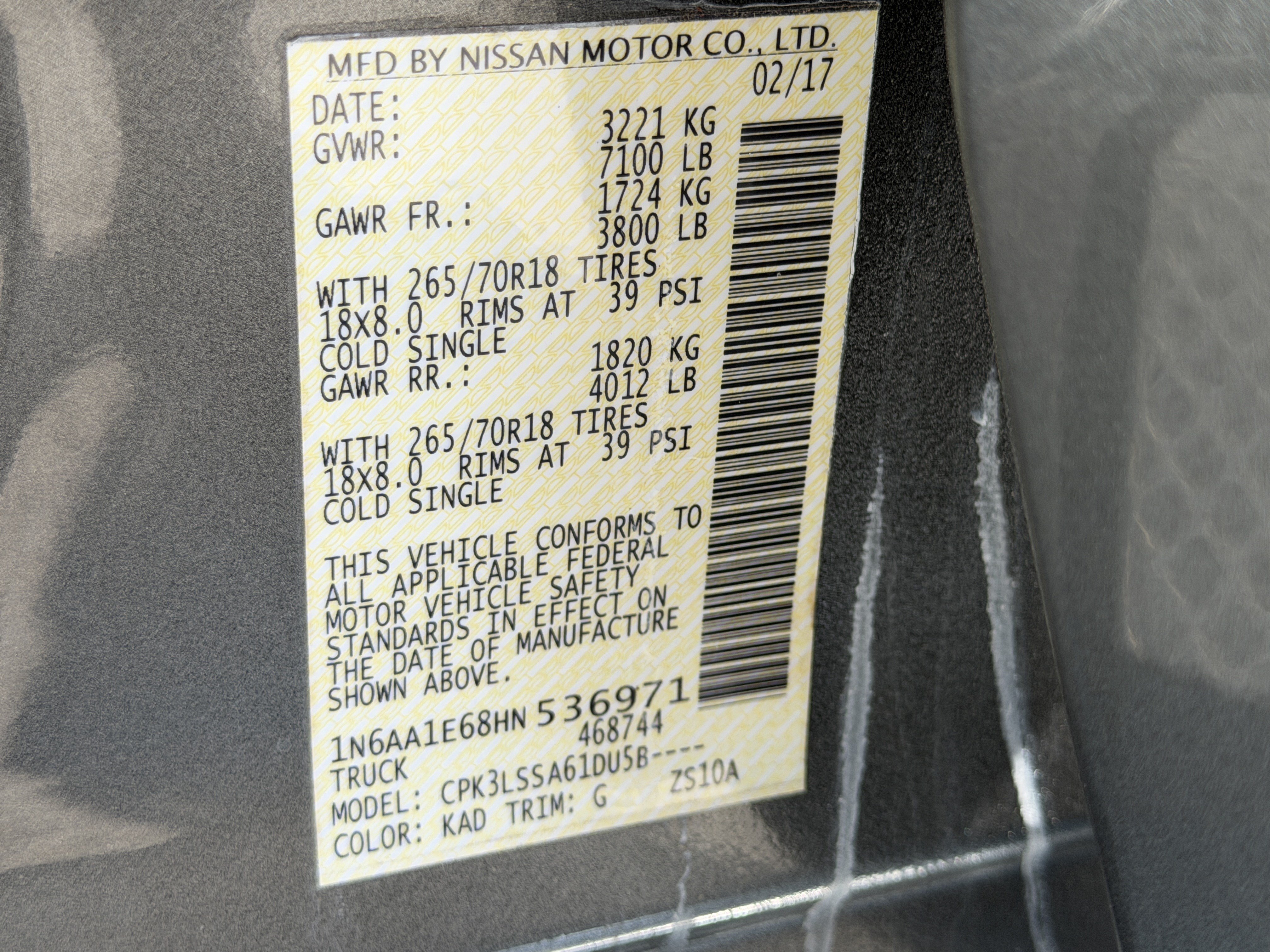 Used 2017 Nissan Titan SV RWD image 32