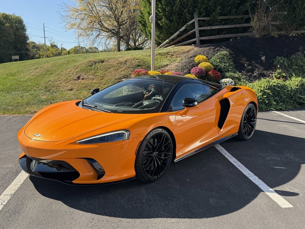 Used 2025 McLaren GTS image 1