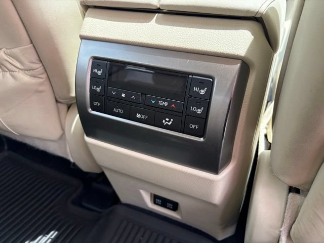 Used 2023 Lexus GX 460 Premium AWD/4WD image 34