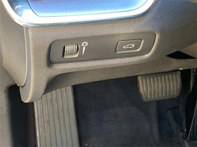 Used 2020 Volvo S60 T5 Momentum w/ Protection Package Premier image 16