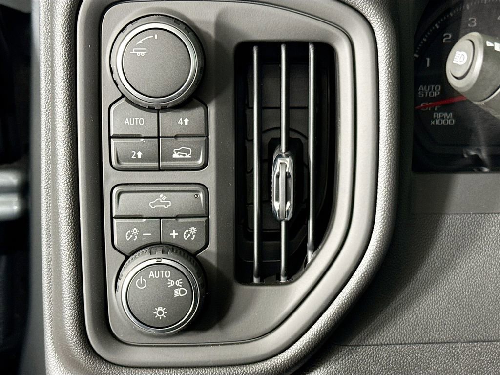 New 2026 Chevrolet Silverado 1500 Custom w/ Turbomax Blackout Package image 10