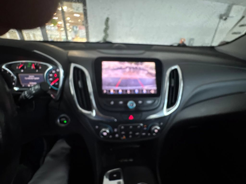 Used 2020 Chevrolet Equinox Premier FWD image 31