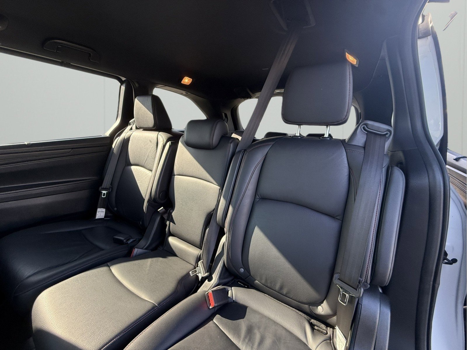 Used 2025 Honda Odyssey Sport-L image 11