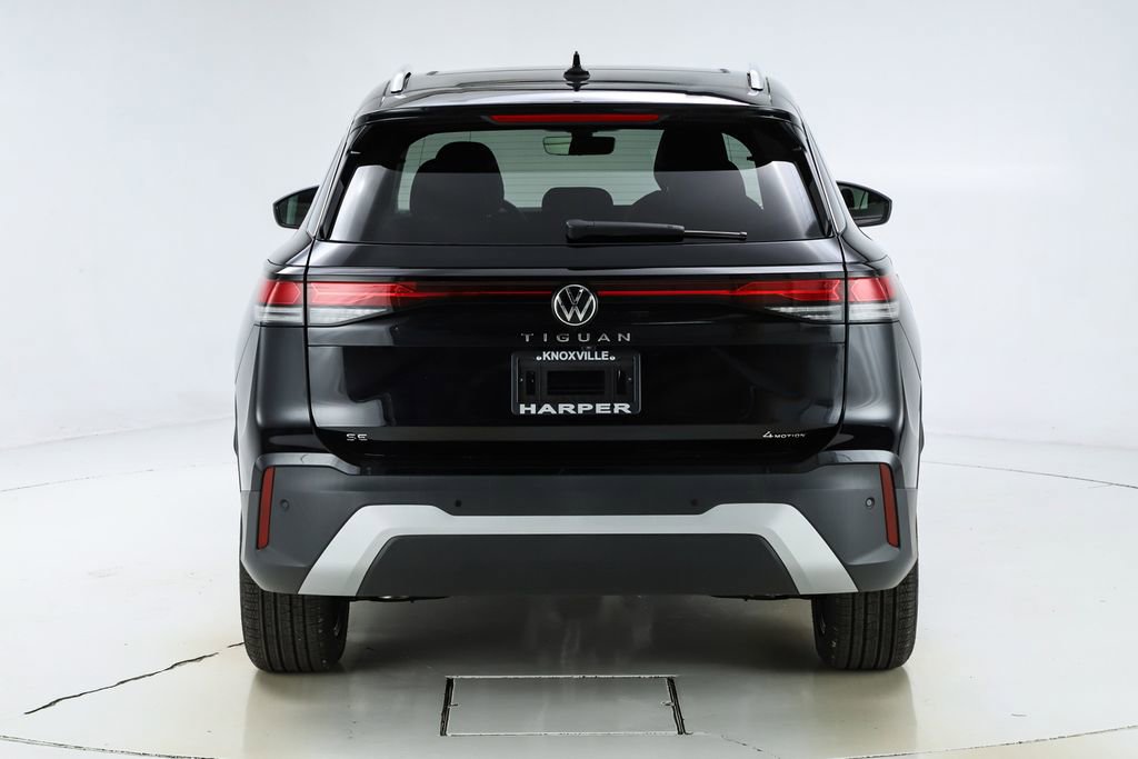 New 2026 Volkswagen Tiguan SE image 8