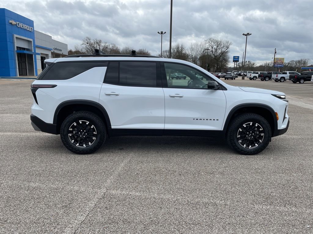 New 2026 Chevrolet Traverse Z71 w/ Driver Confidence Package image 6