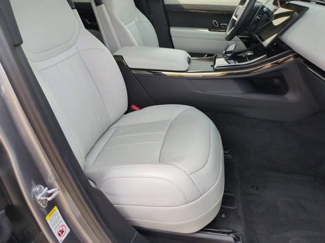 Used 2024 Land Rover Range Rover Sport SE AWD/4WD image 18