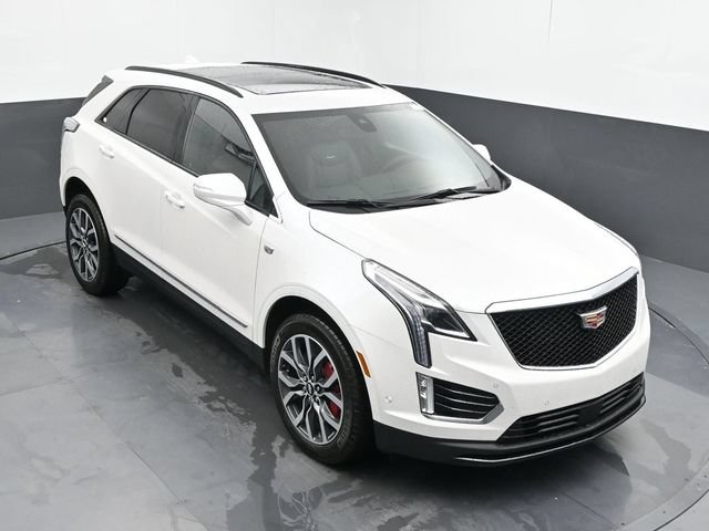 New 2026 Cadillac XT5 Sportv w/ LPO, Floor Liner Package AWD/4WD image 32