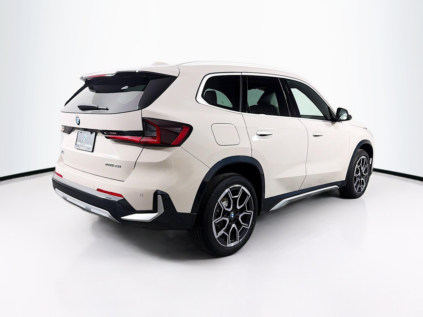 New 2026 BMW X1 xDrive28i w/ Convenience Package AWD/4WD image 7