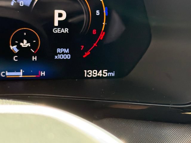 Used 2024 Chevrolet Colorado Z71 w/ Z71 Convenience Package 2 AWD/4WD image 28