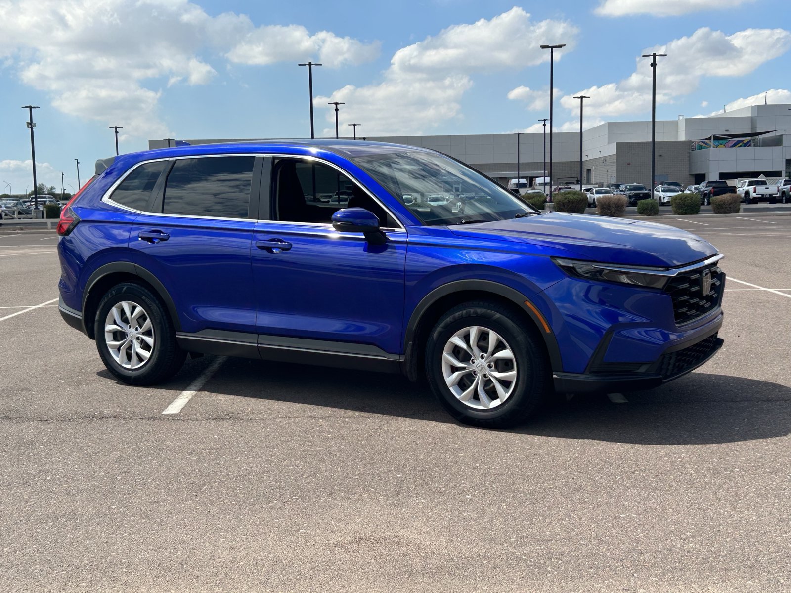 Used 2025 Honda CR-V LX image 7