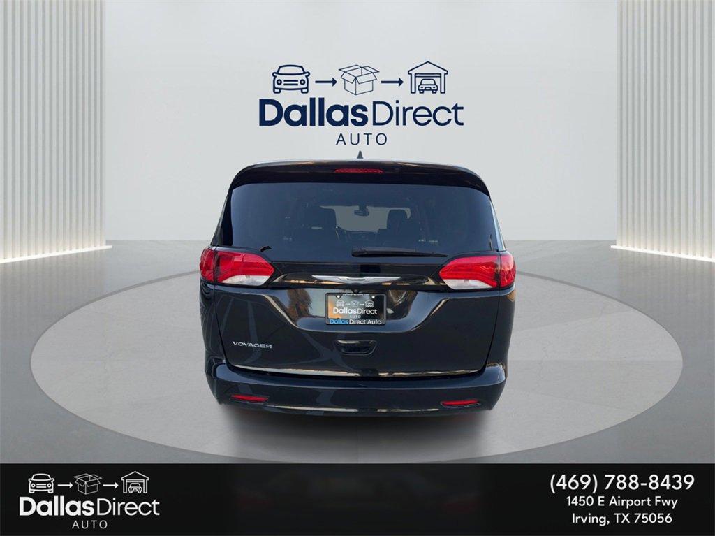 Used 2021 Chrysler Voyager Lxi image 7