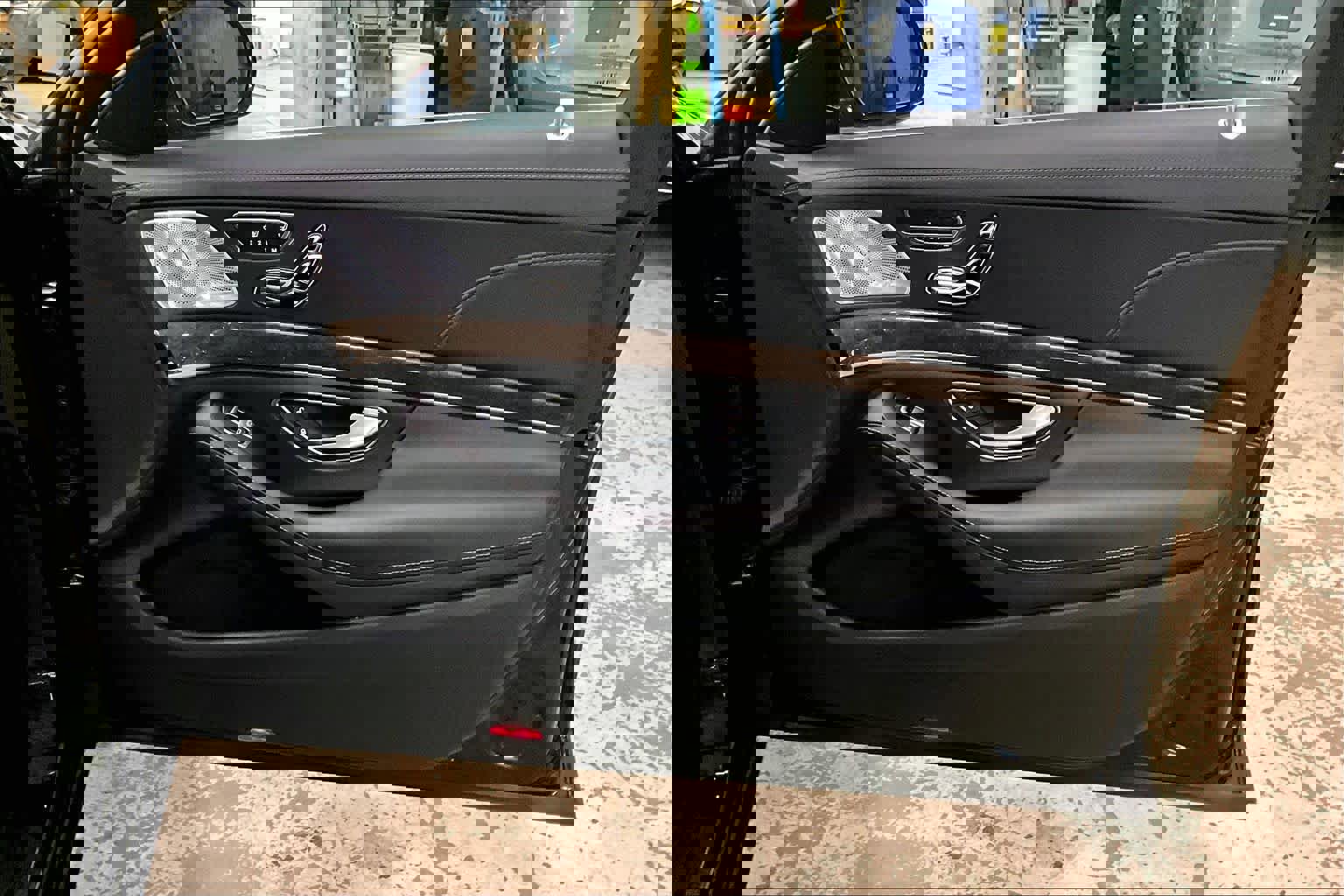 Used 2019 Mercedes-Benz S 560 4MATIC Sedan image 23