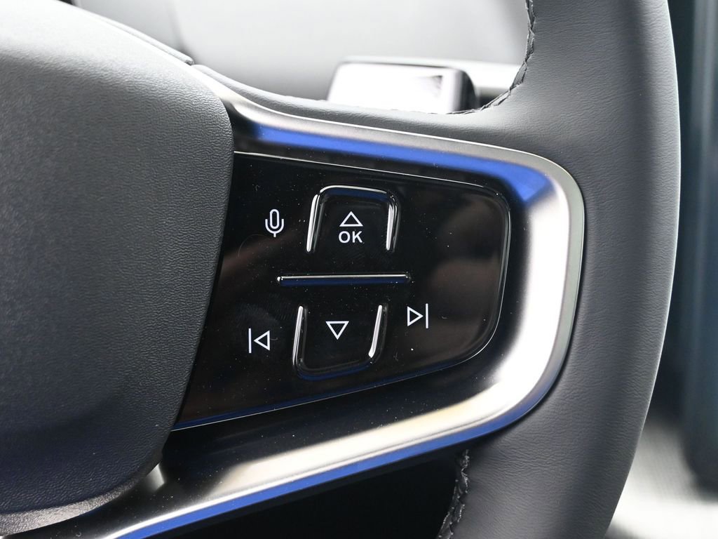 New 2026 Volvo EX30 Cross Country Ultra image 10