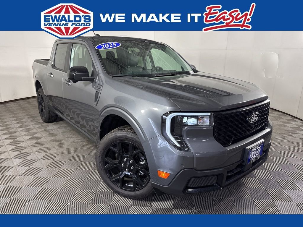 New 2025 Ford Maverick Lariat w/ Black Appearance Package image 1