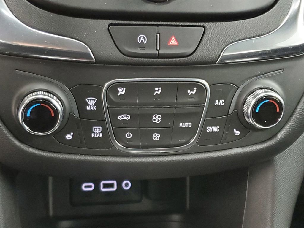 Used 2022 Chevrolet Equinox LT FWD image 18