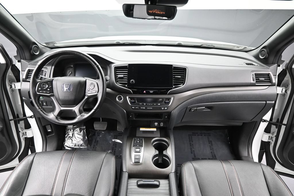 Used 2022 Honda Passport TrailSport image 16