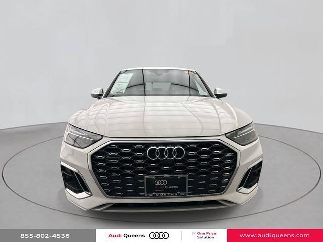 Used 2023 Audi Q5 2.0T Premium Plus w/ Premium Plus Package AWD/4WD image 6