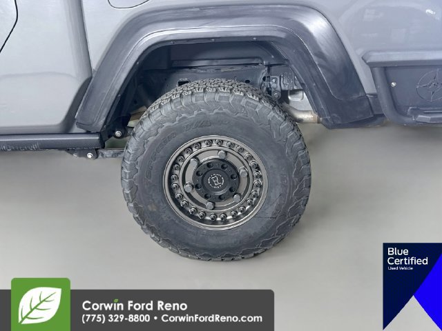 Used 2020 Jeep Gladiator Sport w/ Quick Order Package 23S AWD/4WD image 31