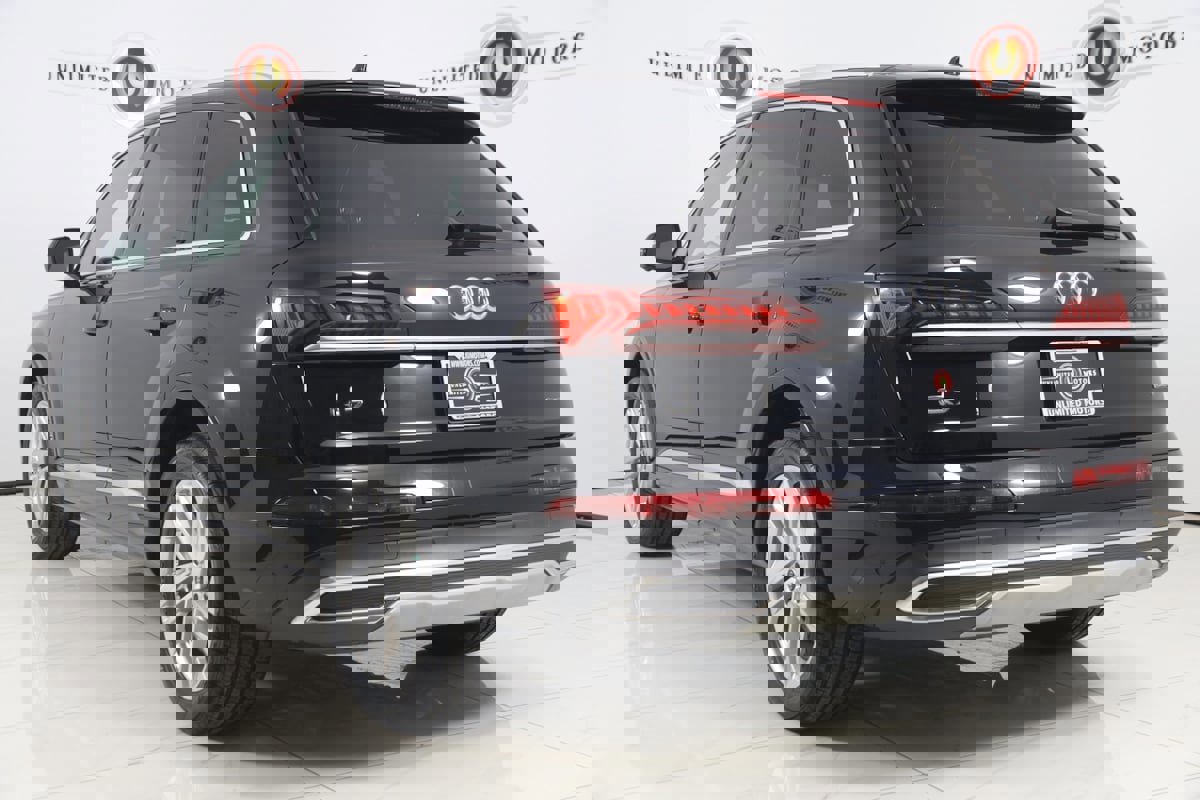 Used 2022 Audi Q7 Premium Plus w/ Premium Plus Package image 4