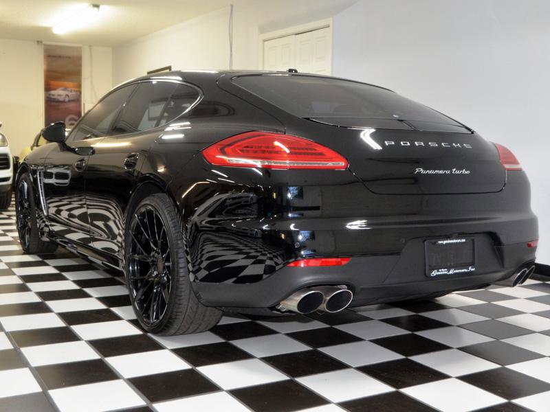 Used 2016 Porsche Panamera Turbo image 7