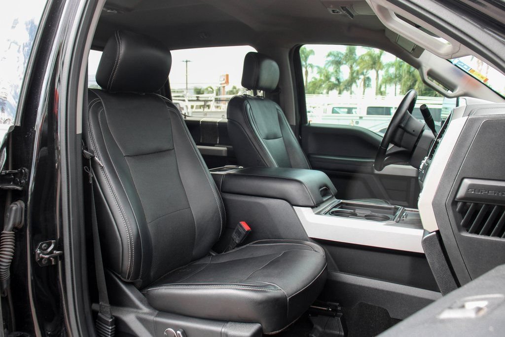 Used 2019 Ford F250 Lariat w/ Lariat Ultimate Package AWD/4WD image 39