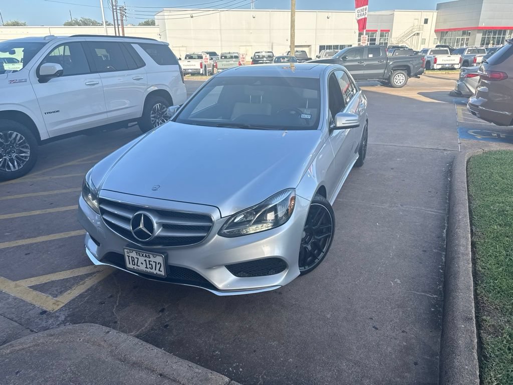 Used 2015 Mercedes-Benz E 350 Sedan image 4