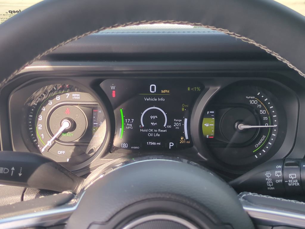 Used 2025 Jeep Wrangler Sahara 4xe image 31