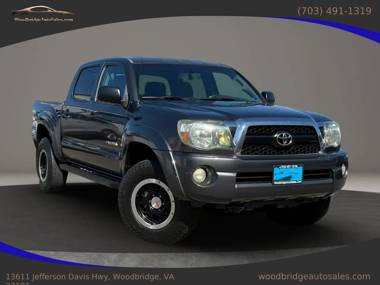 Used 2011 Toyota Tacoma 4x4 Double Cab w/ TRD Off-Road Pkg image 2