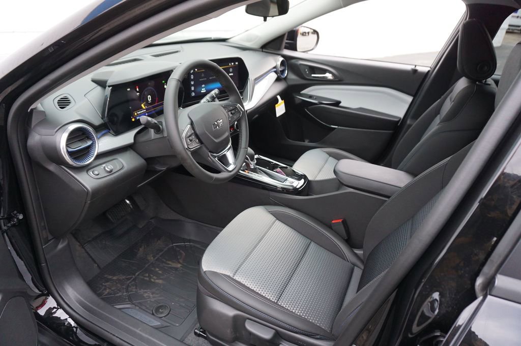 New 2026 Chevrolet Trax LT image 9