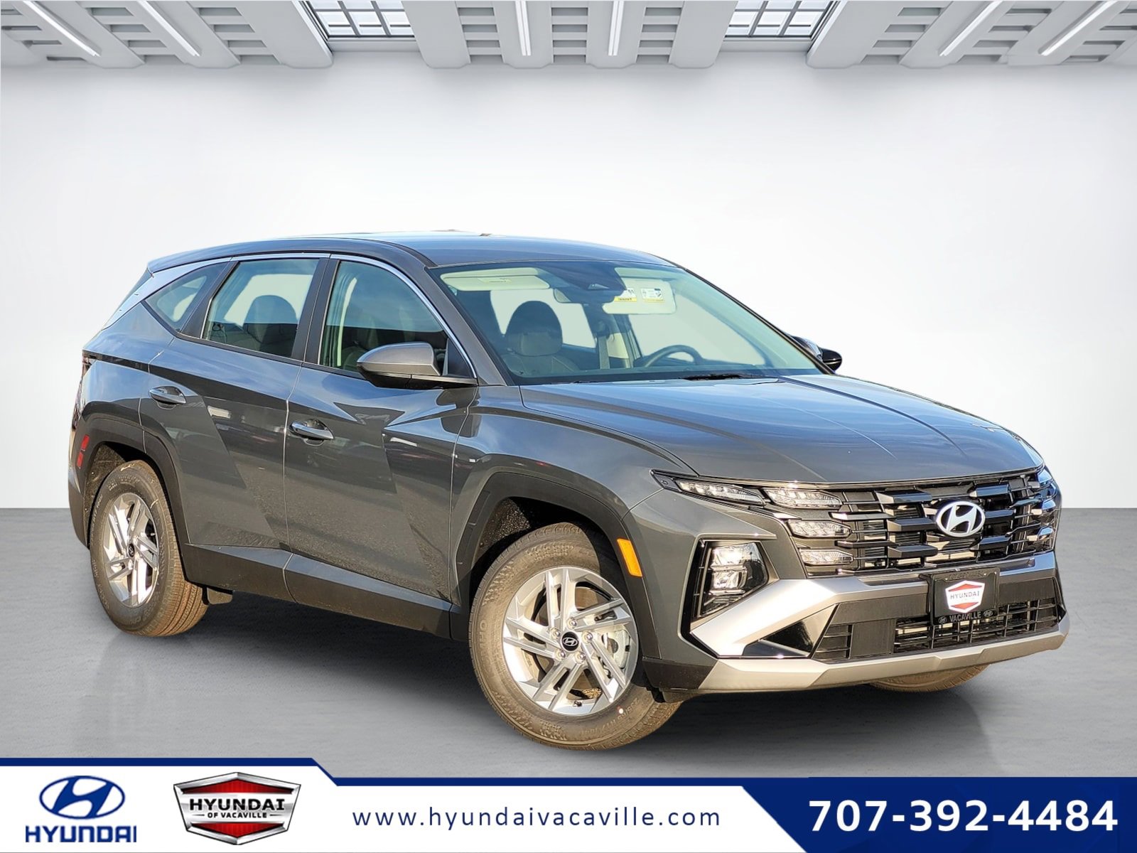 New 2025 Hyundai Tucson SE
