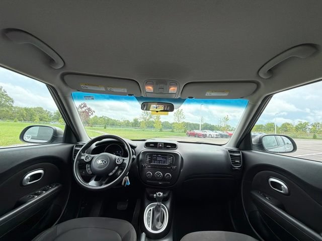 Used 2017 Kia Soul FWD image 14