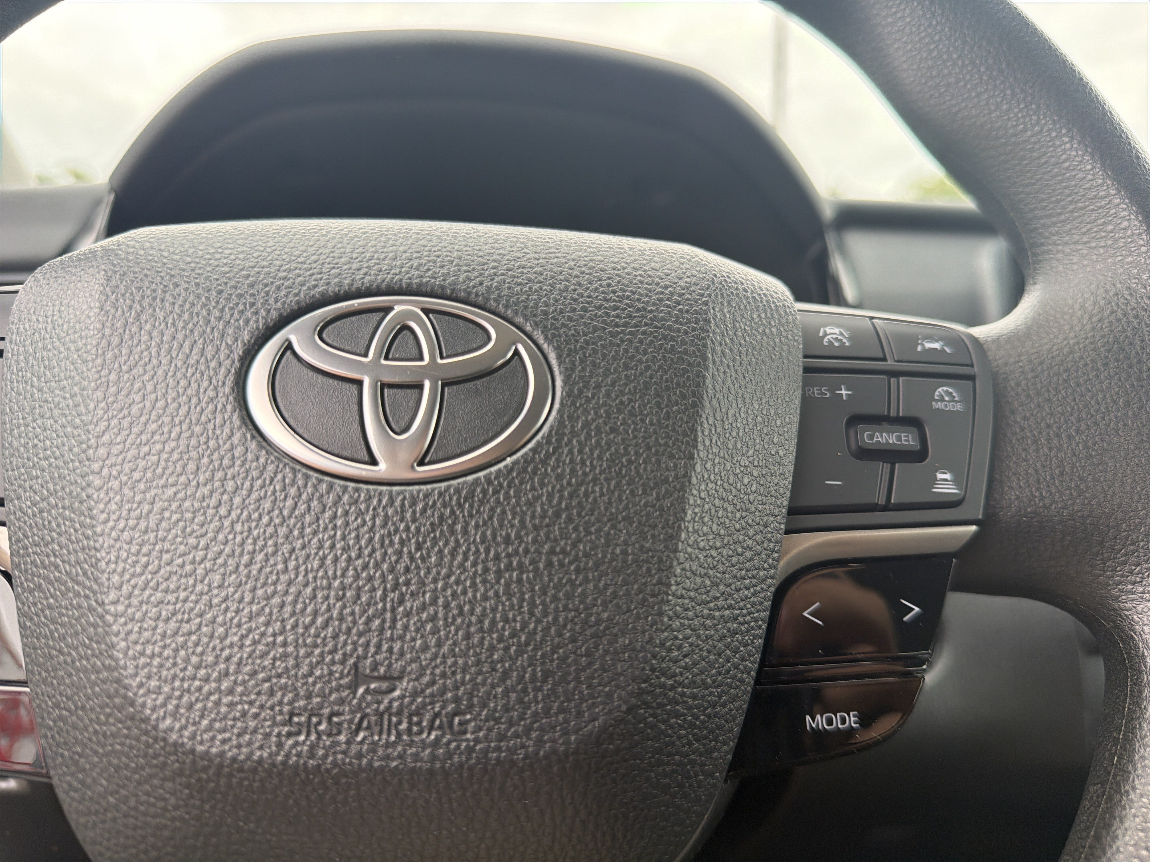 Certified 2025 Toyota Camry LE FWD image 9