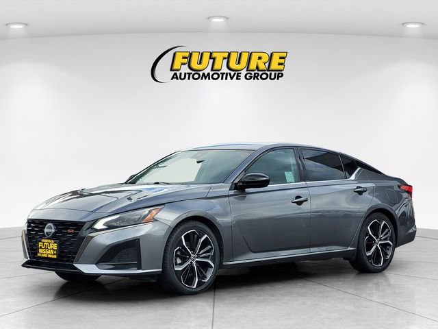 Certified 2024 Nissan Altima 2.5 SR image 5