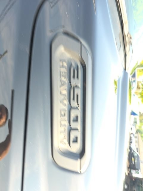 Used 2022 RAM 3500 Limited w/ Night Edition AWD/4WD image 7