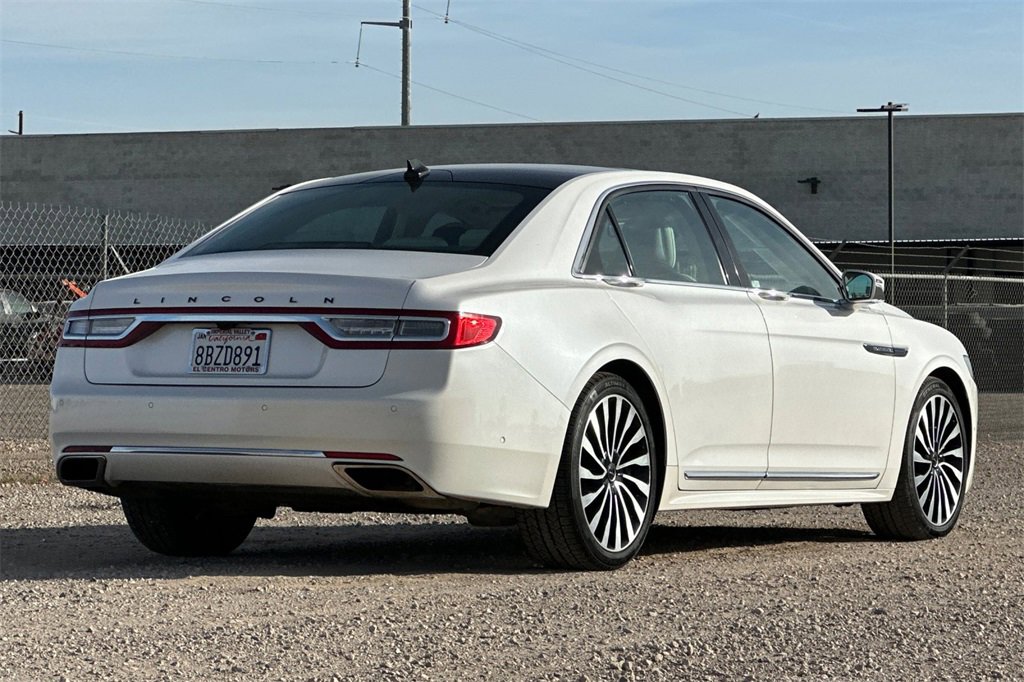 Used 2018 Lincoln Continental Black Label w/ Rear-seat Package image 4