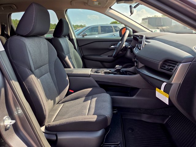 New 2026 Nissan Rogue SV AWD/4WD image 15
