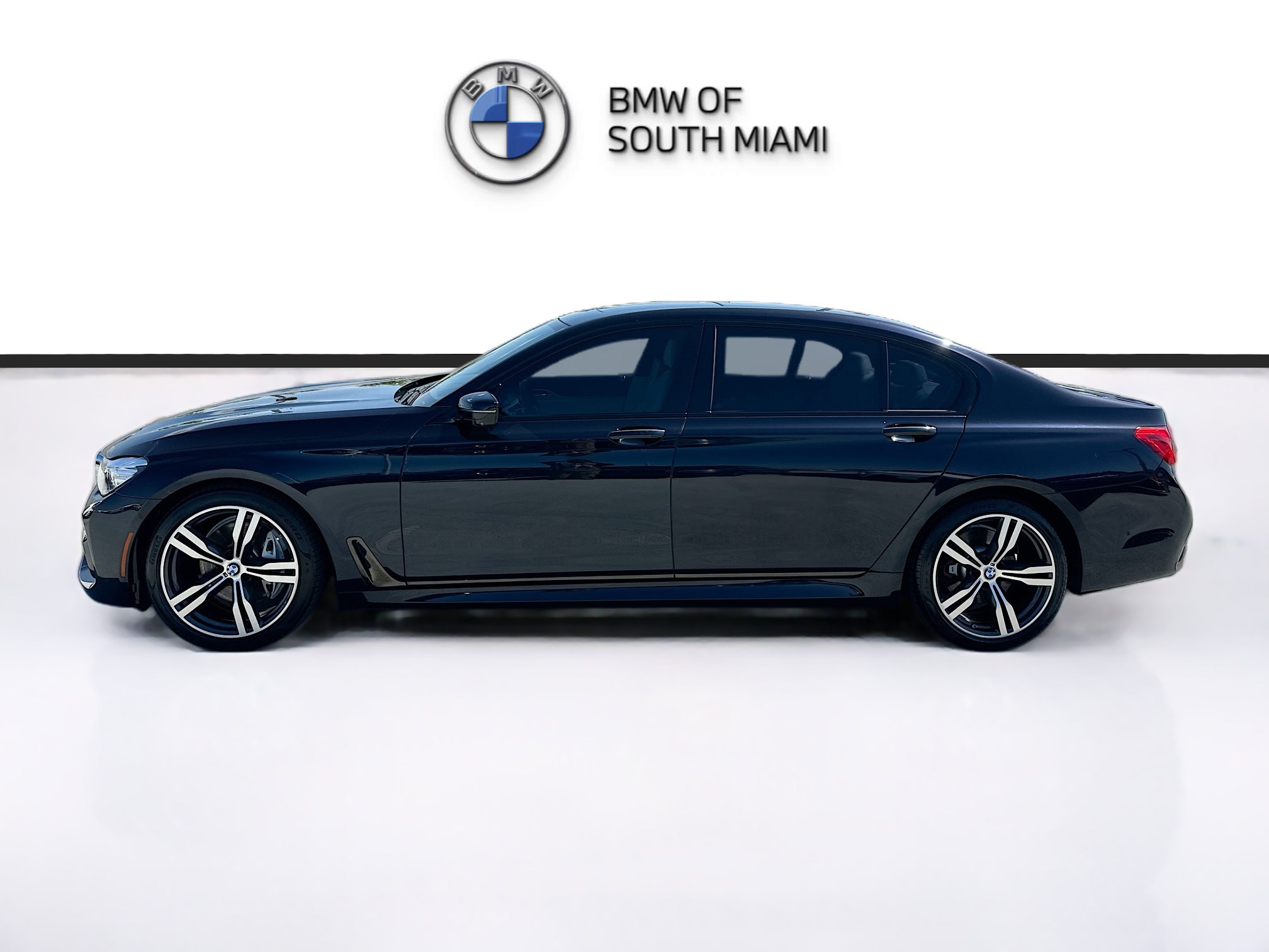 Used 2019 BMW 740i w/ Executive Package RWD image 4