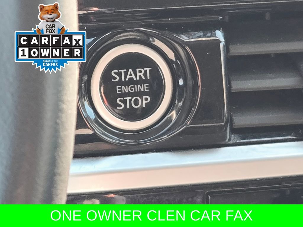 Used 2024 Nissan Pathfinder SV image 19