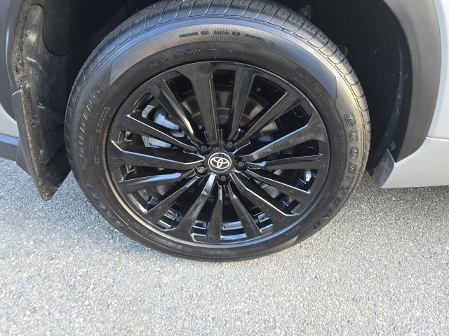 Used 2024 Toyota Highlander XSE image 9