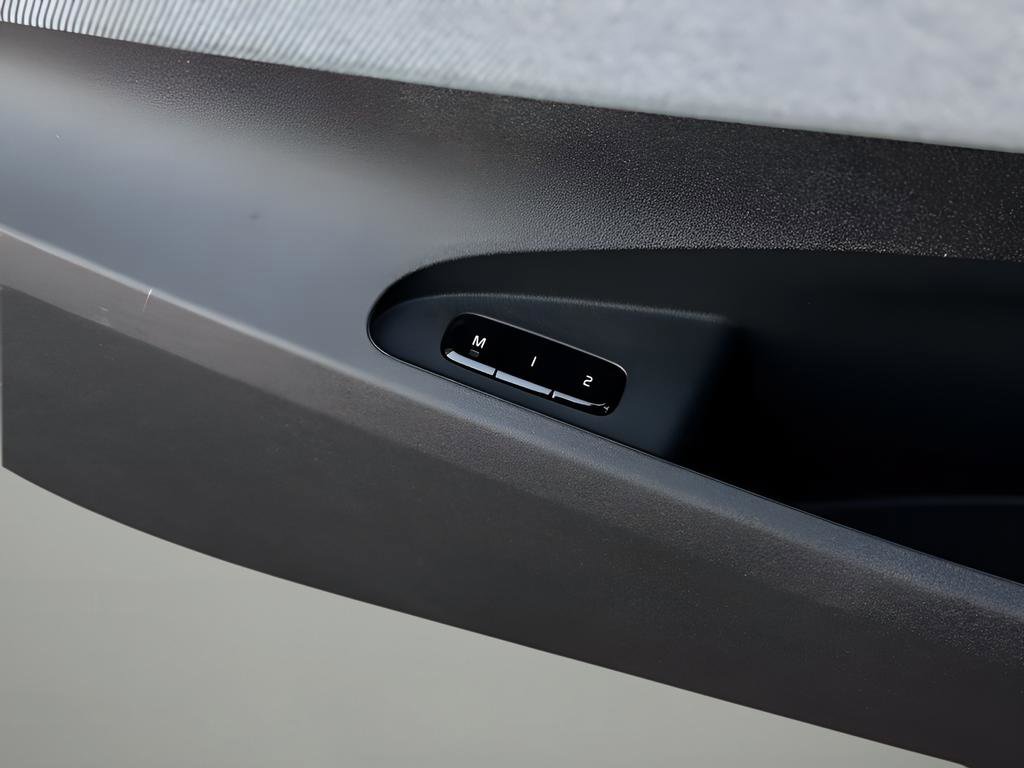 Used 2023 Polestar Polestar 2 Long Range Single Motor image 19