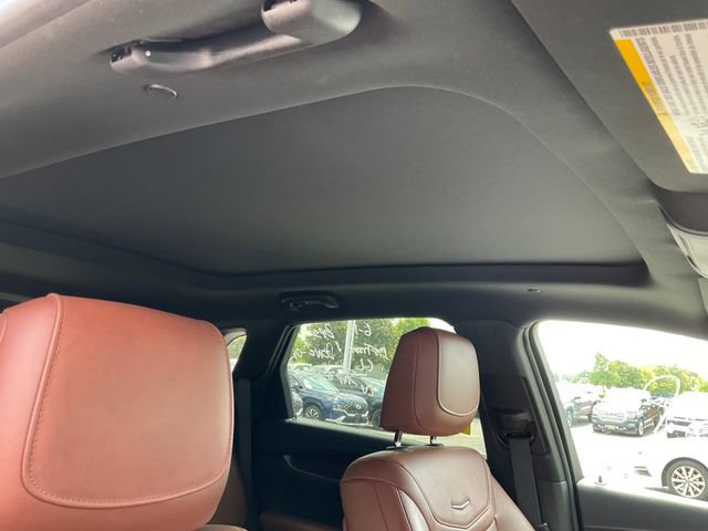 Used 2023 Cadillac XT5 Premium Luxury w/ LPO, Floor Liner Package AWD/4WD image 12