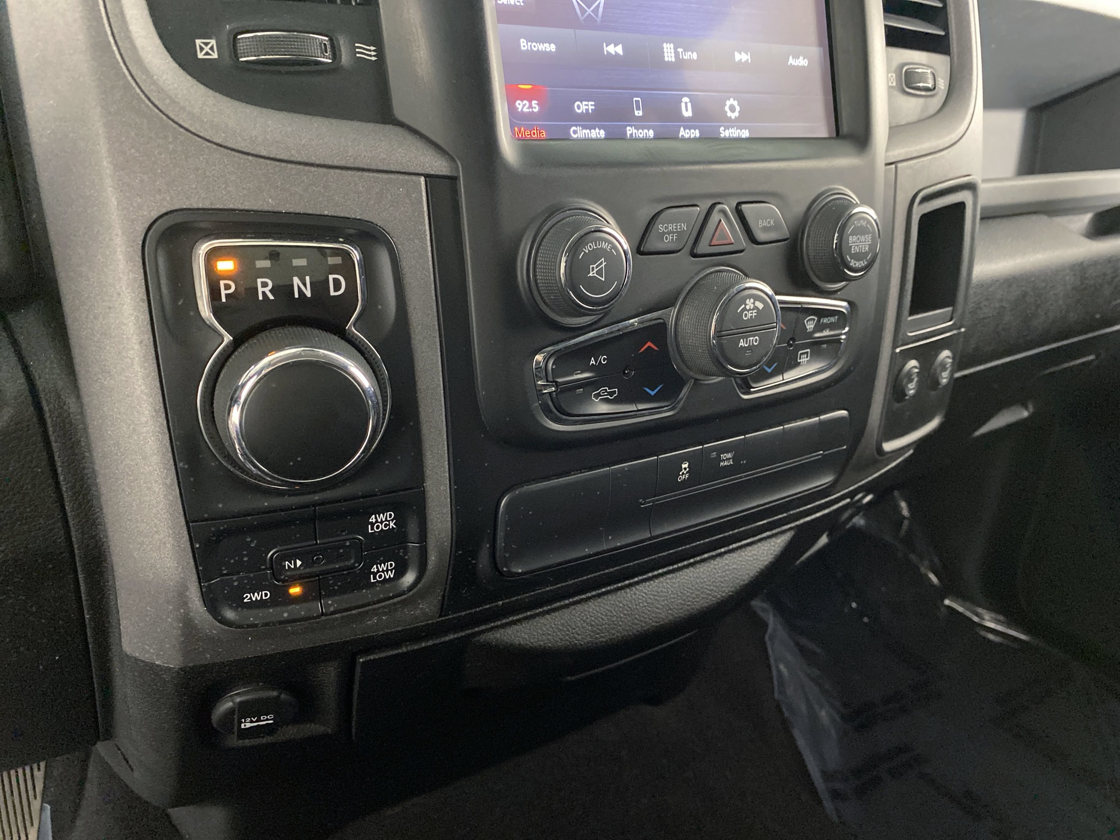 Used 2019 RAM 1500 Express w/ Wheel & Sound Group AWD/4WD image 28