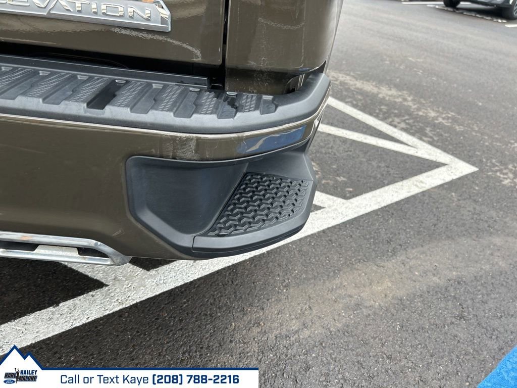 Used 2023 GMC Sierra 1500 Elevation w/ X31 Off-Road Package image 9