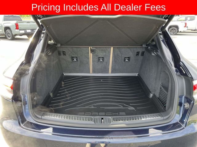 Used 2021 Porsche Macan S AWD/4WD image 12