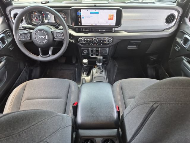 Used 2024 Jeep Gladiator Sport AWD/4WD image 21