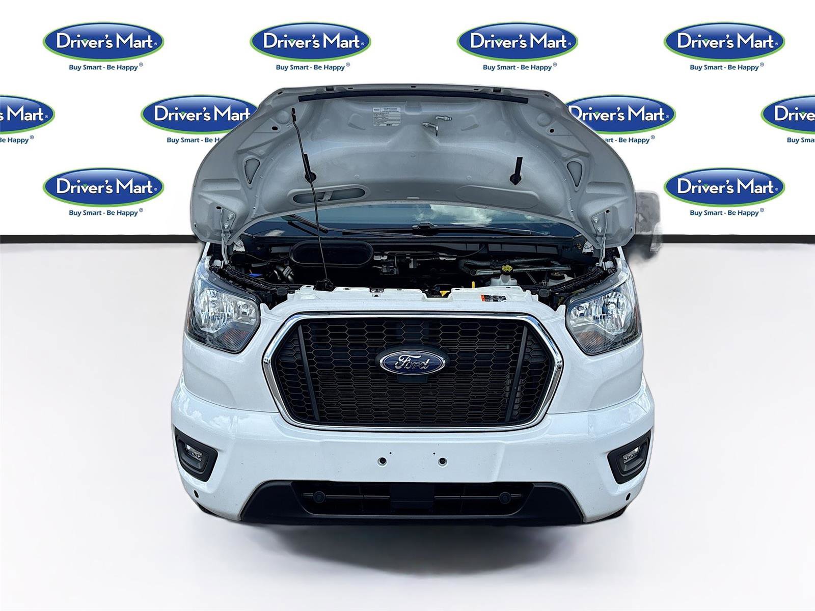 Used 2024 Ford Transit 350 XLT image 32