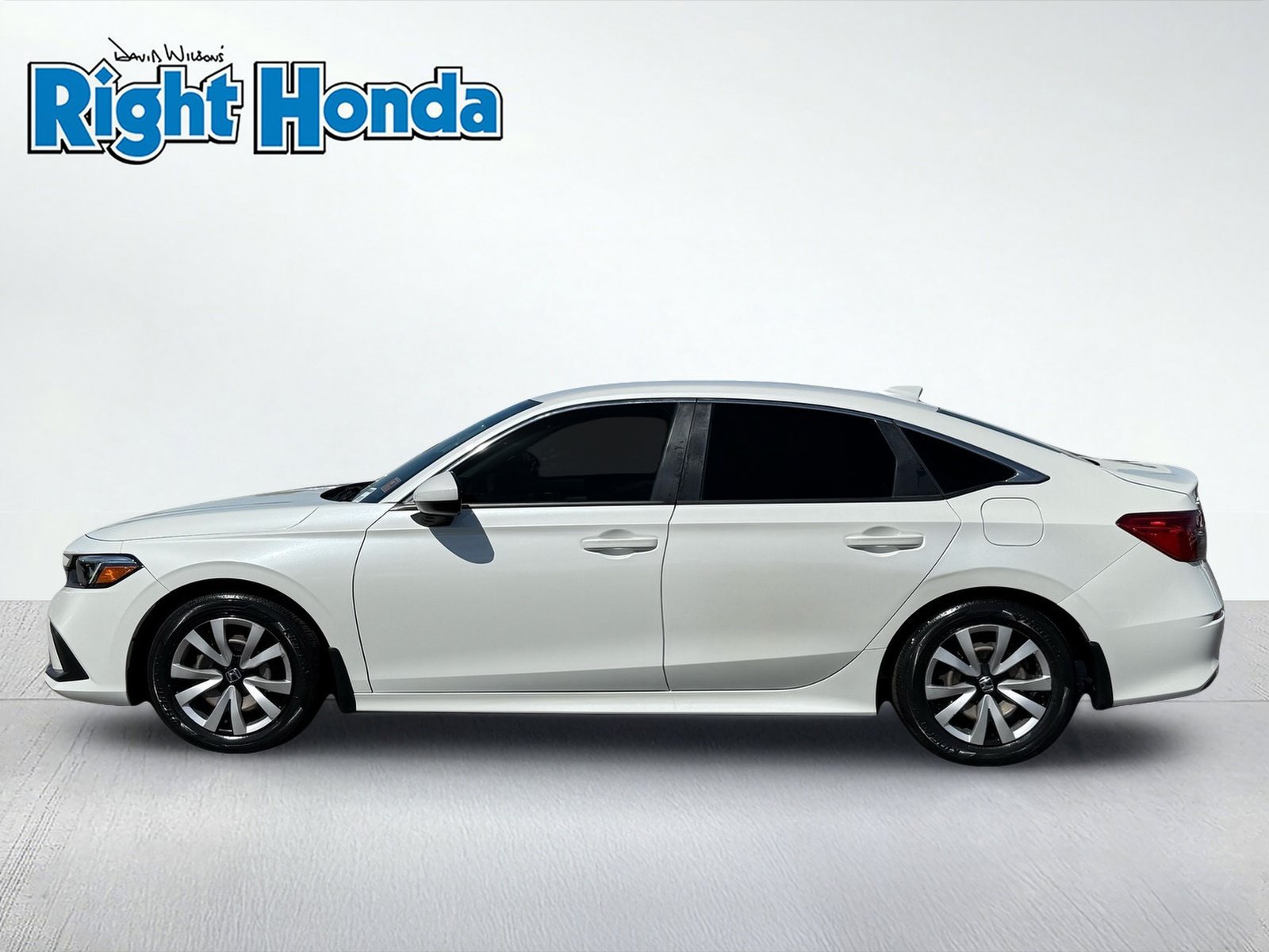Used 2023 Honda Civic LX image 3