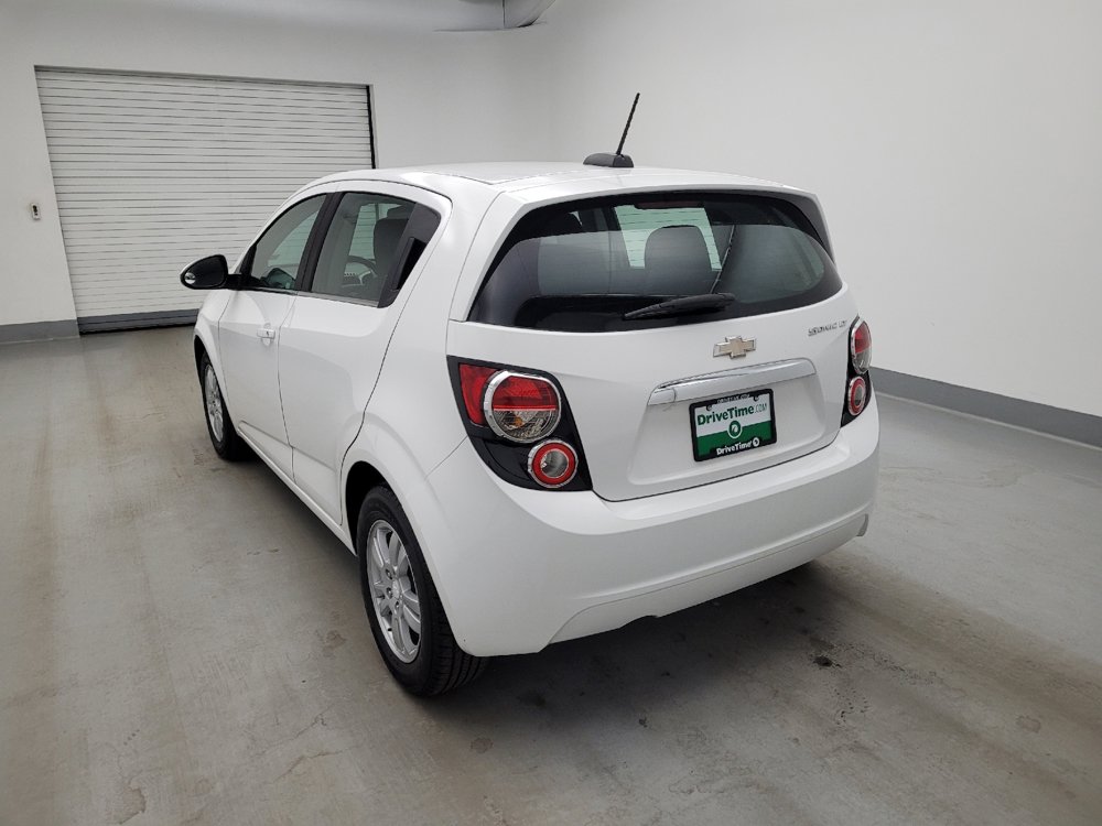 Used 2016 Chevrolet Sonic LT FWD image 5