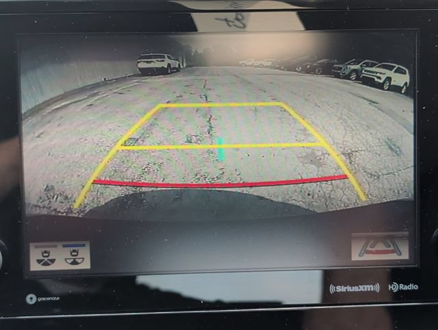 Used 2022 Toyota Camry XSE FWD image 17